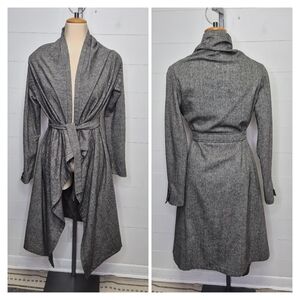 Software Beograd 100% Wool Jacket Size 8